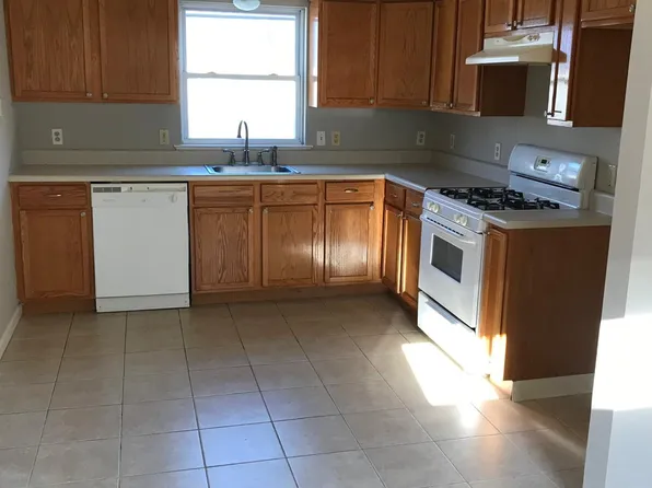 521 Bond St Floor 2, Elizabethport, NJ 07206