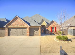 15925 James Thomas Ct, Edmond, OK 73013