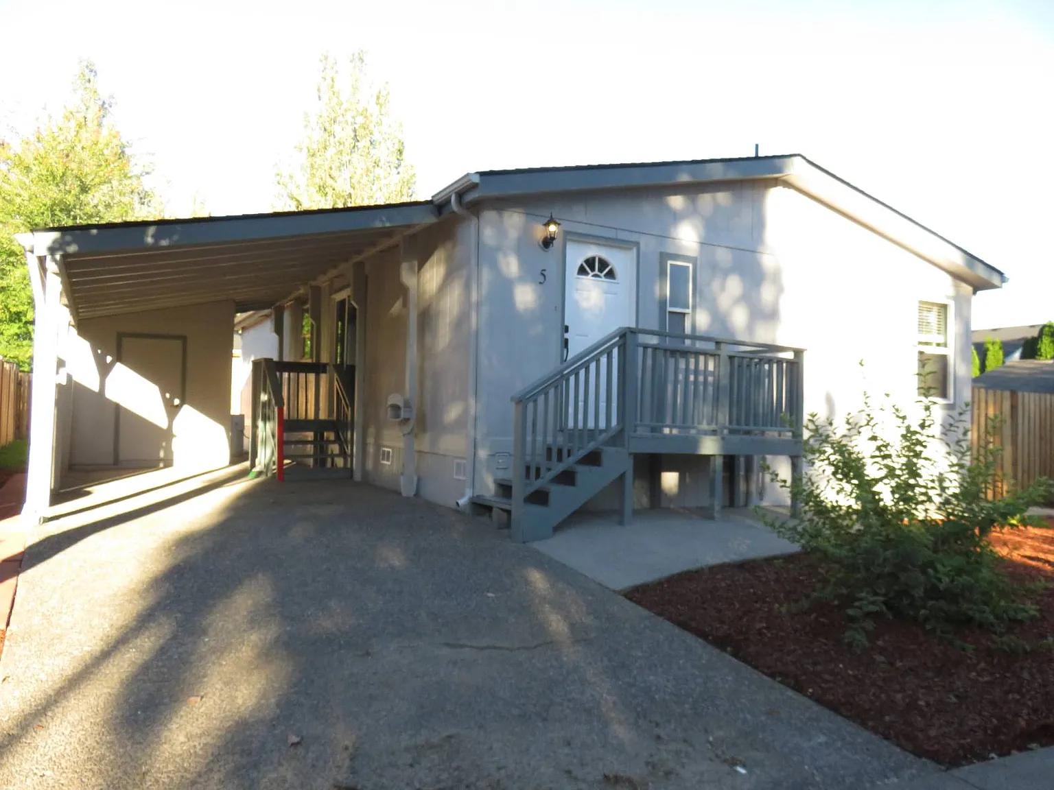 2600 NE 205th Ave Unit 5 photo 1