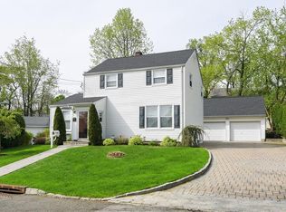 381 Concord Rd, Yonkers, NY 10710