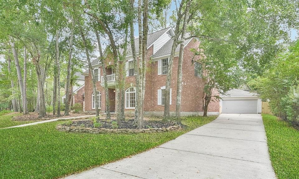 Welcome to 114 Quiet oak; Your dream Home