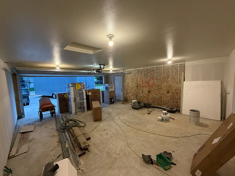 2421 Iowa St — Photo 14