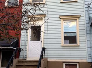 84 1/2 Erie St, Jersey City, NJ 07302
