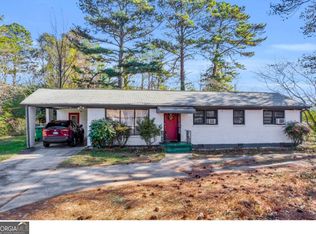 825 Rays Rd, Stone Mountain, GA 30083