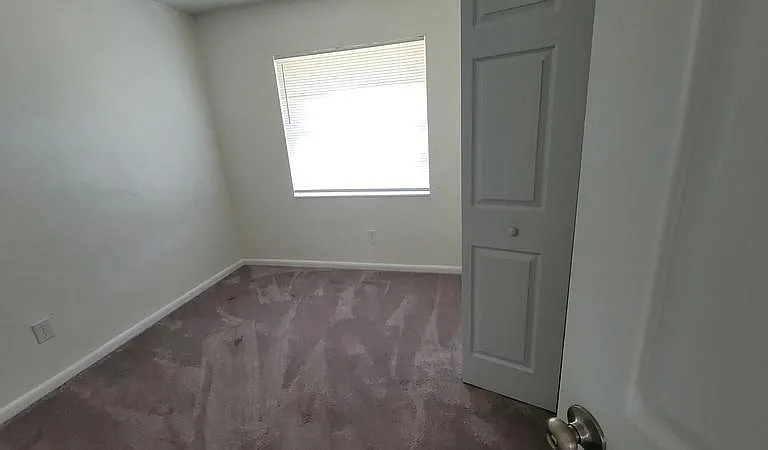 1190 Pine Valley Ln — Photo 7