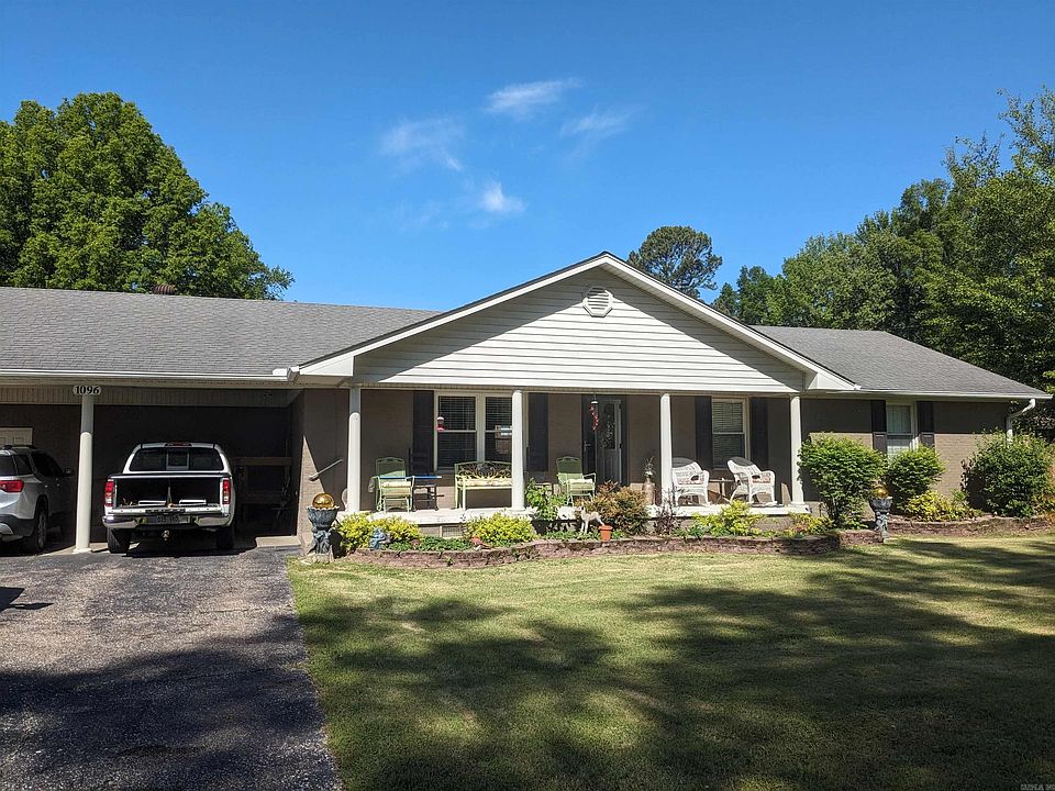 2nd image of 1096 Homecrest Dr