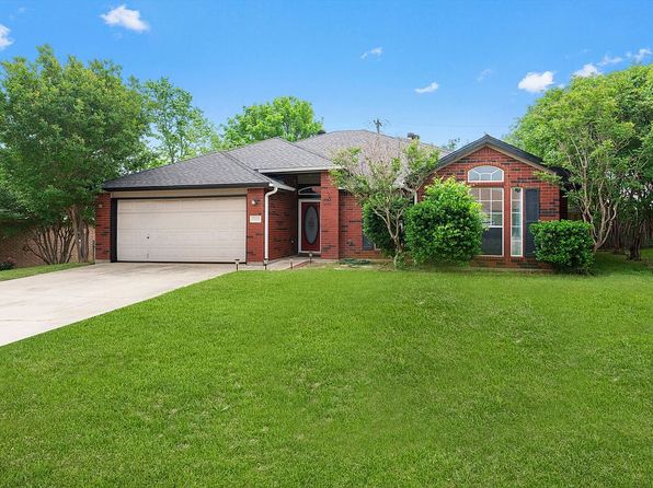 2505 Creek Dr