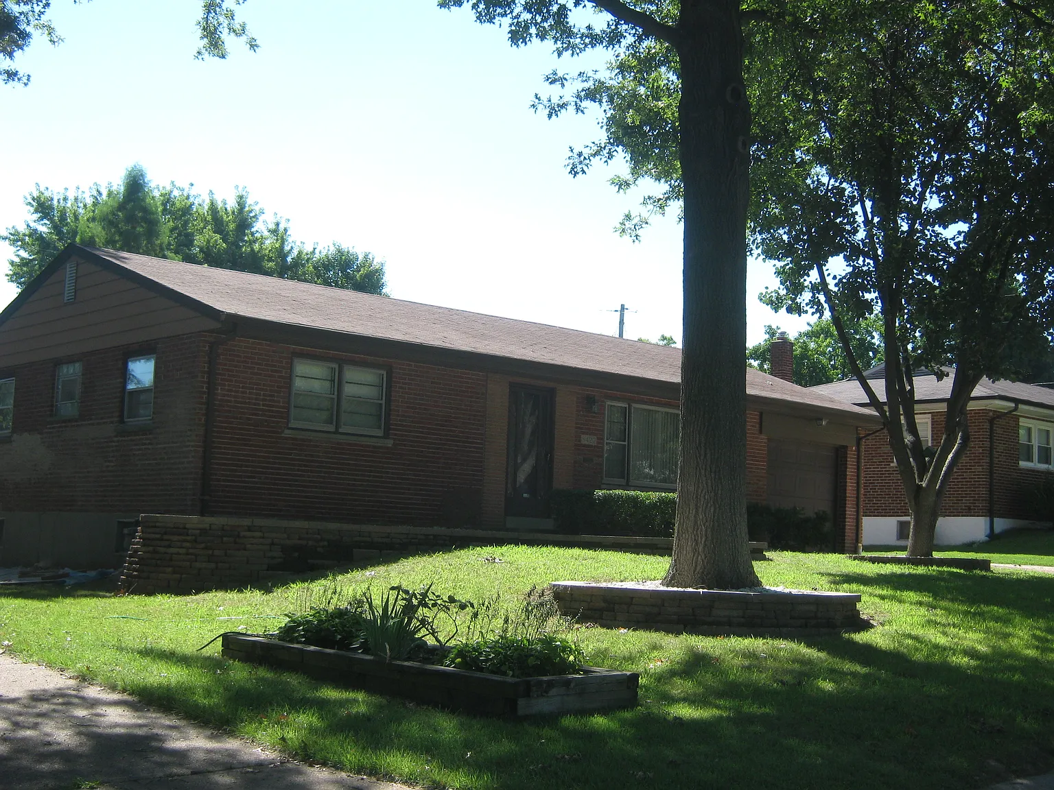 8422 Rockhaven Ln photo 1