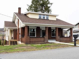 1515 Edgeway Dr, Fairmont, WV 26554