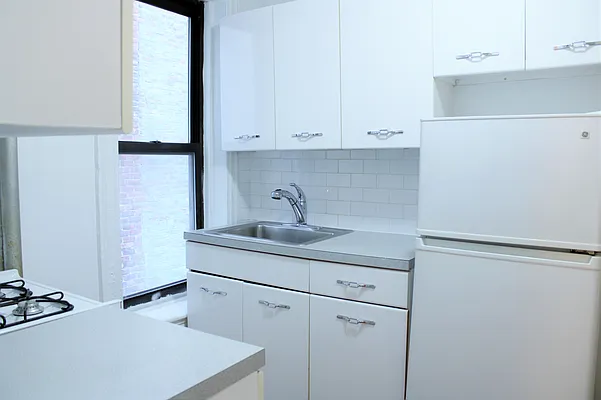 Rented by City & Suburban | media 19