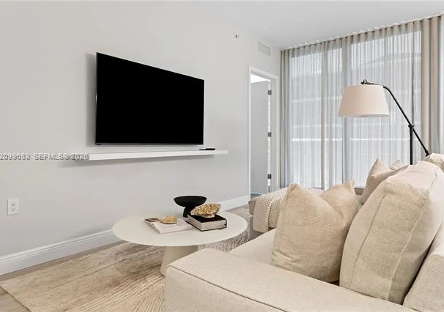45 SW 9th St cu-1708, Miami, FL 33130 — Photo 3