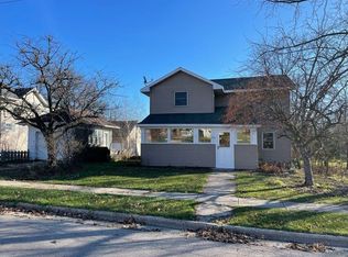 212 S Main St, Monticello, WI 53570
