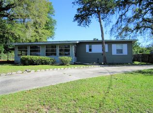 8858 Macarthur Ct S, Jacksonville, FL 32216