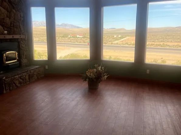 11045 Blue Diamond Rd, Las Vegas, NV 89161