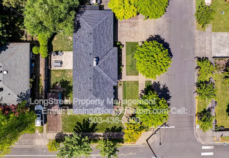 1100 NW 19th St — Photo 50