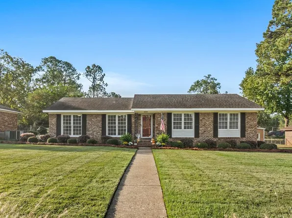 2820 Reeves Ln, Albany, GA 31721