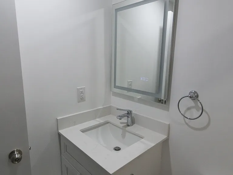 45 Lofthouse Dr — Photo 15