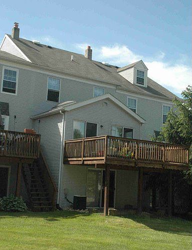 Back of house/deck