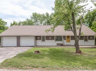 407 E 164th Ter, Belton, MO 64012