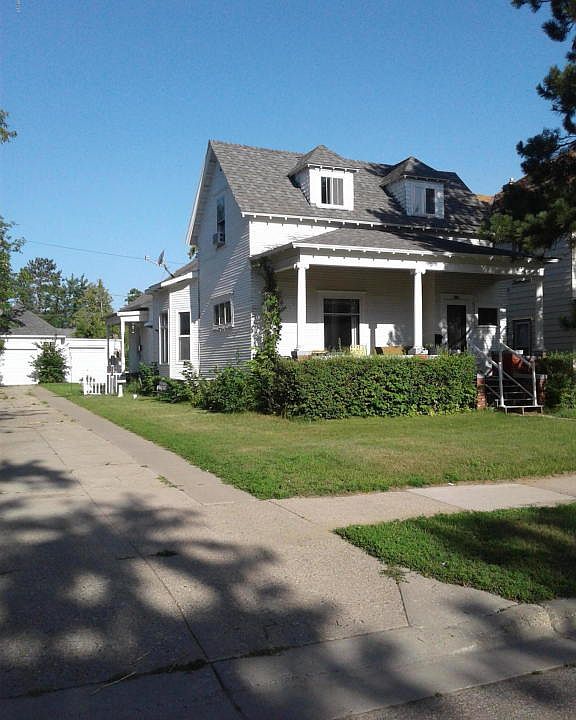 1st image of 919 Beltrami Ave NW