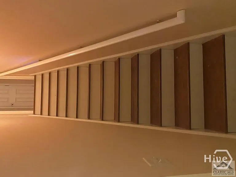 149 Walnut Ridge Dr — Photo 35