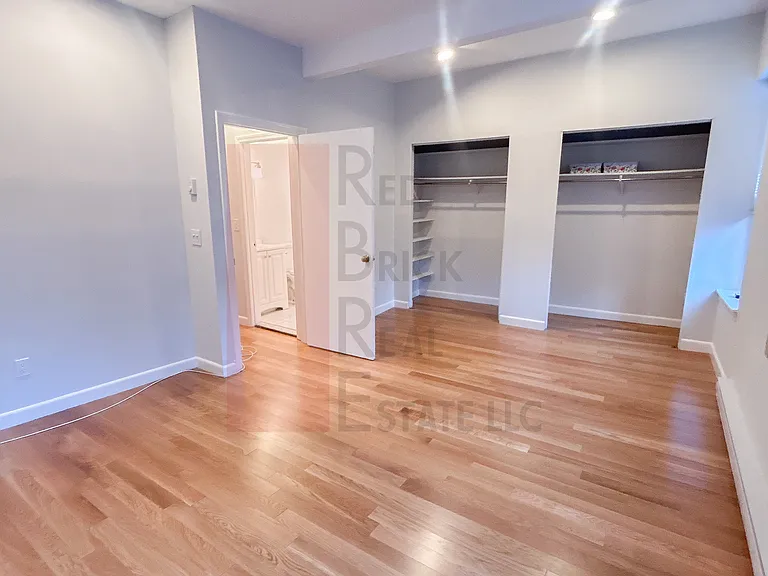 7 Follen St #3 — Photo 7