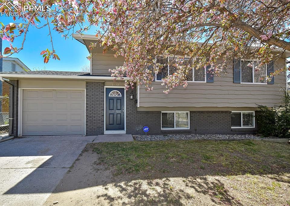 1st image of 2113 Saranac Dr