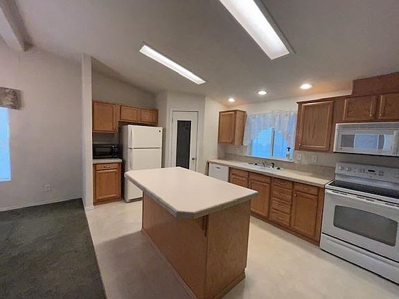 5th image of 1010 Deer Creek Way Space 3