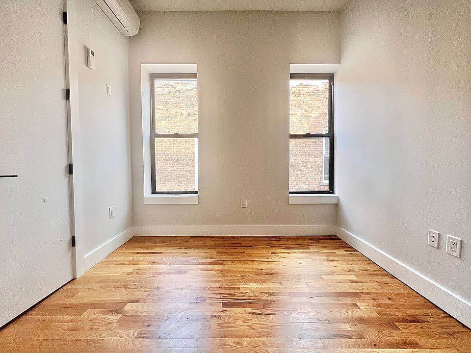 1st image of 1671 Lincoln Pl #4D