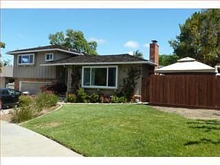 2nd image of 475 Avenue Del Ora
