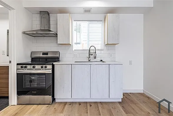 2 bed, $2,495 — Photo 4