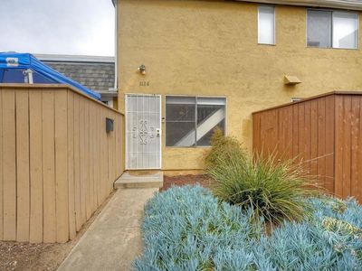 1126 Madera Ln, Vista, CA, 92084