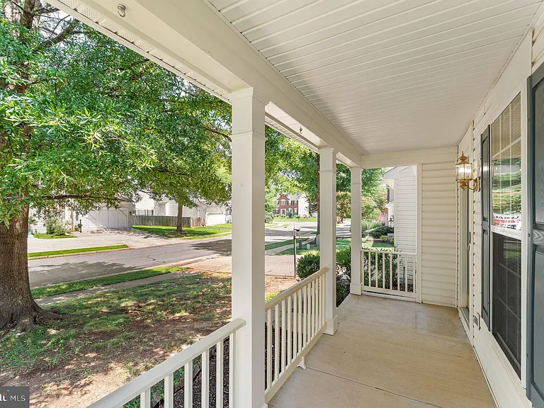 8309 Double Eagle St — Photo 5
