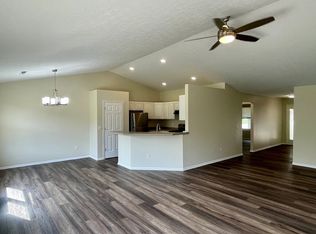 202 Marrett Farm Rd #203, Englewood, OH 45322