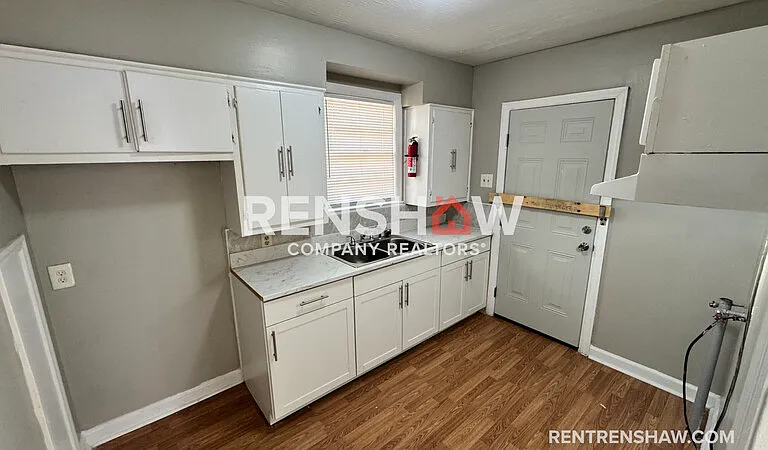 4126 Macon Rd — Photo 6