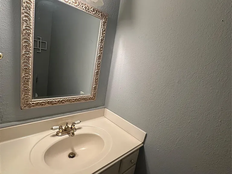 8636 Village Of Fondren Dr #8636 — Photo 29