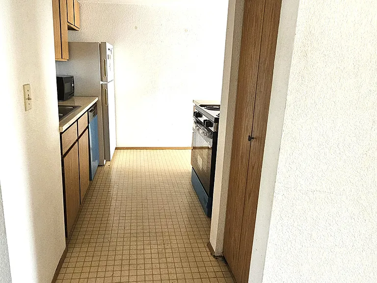 409 SW 155th St #7 — Photo 5