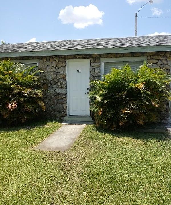 1st image of 1064 N Tamiami Trl APT 91