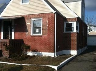 22611 114th Rd, Cambria Heights, NY 11411