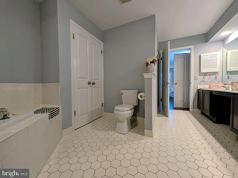 318 Brickhouse Rd — Photo 15