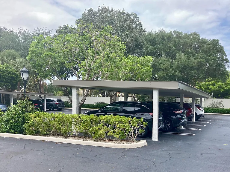 65 Pelican Pointe Dr #202 — Photo 46