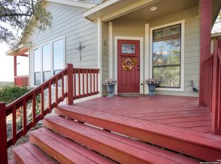 1615 S Goat Ridge, Pipe Creek, TX 78063