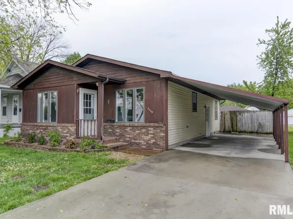 1112 N Kickapoo St, Lincoln, IL 62656