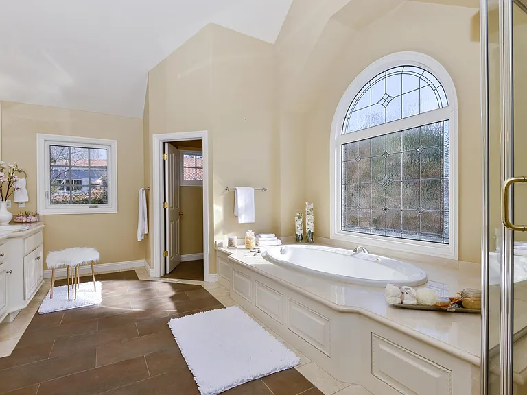 768 Forest Green Dr — Photo 20