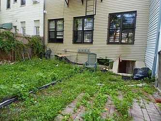 Rented by Premier Metro Realty Corp