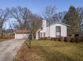 17275 Darden Rd, South Bend, IN 46635