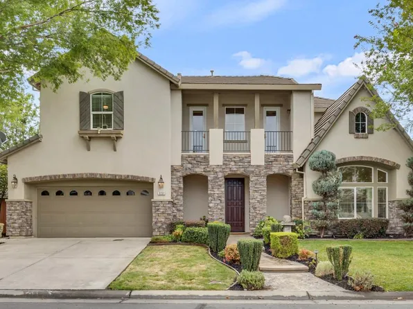 3261 Black Oak Dr, Rocklin, CA 95765