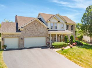 4756 Fesseneva Ln, Naperville, IL 60564