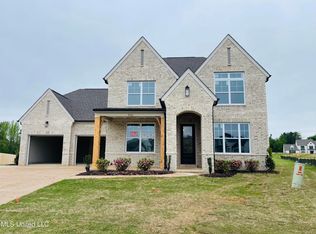 9523 Park Trail Rd, Olive Branch, MS 38654