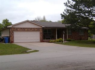 10610 W 31st St N, Wichita, KS 67205